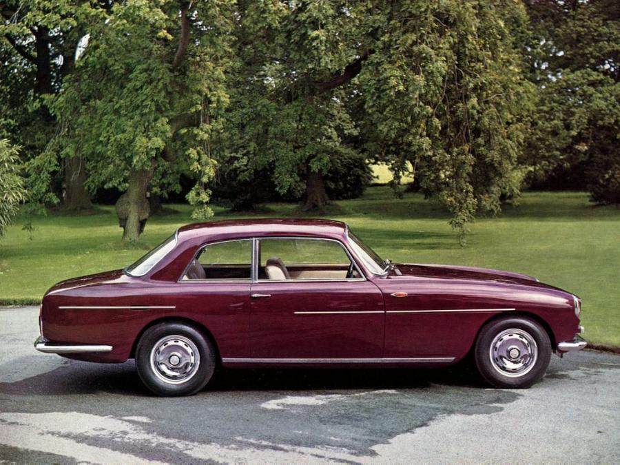  Bristol 411 Series 1 1969 года  (фото 1 из 2)